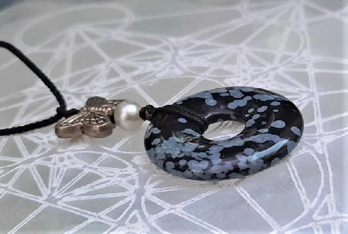 Pendentif Donut Oval En Obsidienne Neige - Naturosphère - Neuf Avec étiquettes - Noir